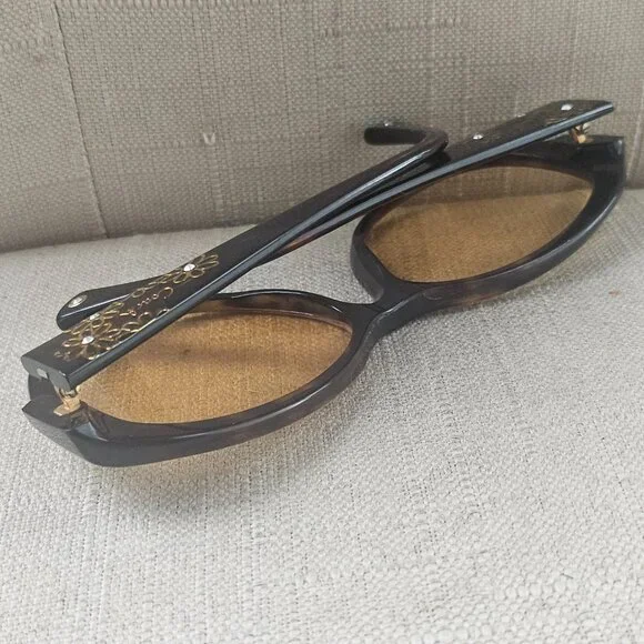 Coach Women Sunglasses Yellow Tone Lenses HC8010 PAYTON Dark 